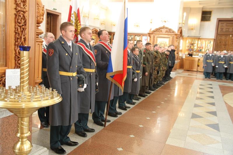 В Хабаровске военнослужащие Росгвардии приняли участие в Божественной литургии