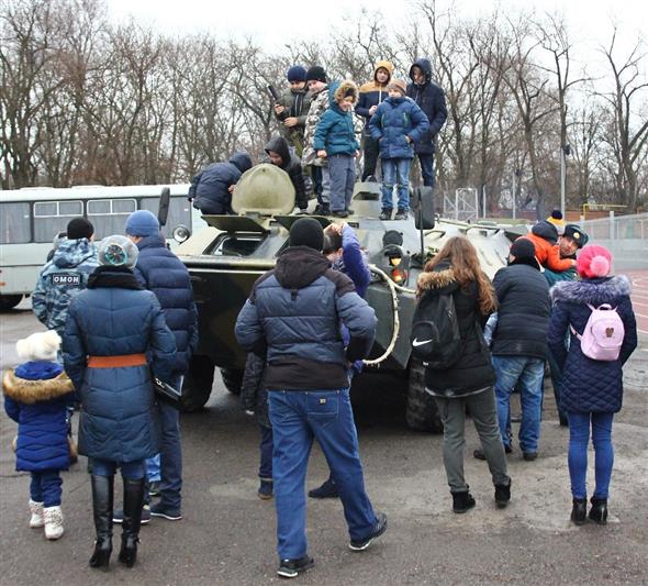 Донские росгвардейцы посвятили предстоящему Дню войск национальной гвардии Российской Федерации грандиозный спортивный праздник