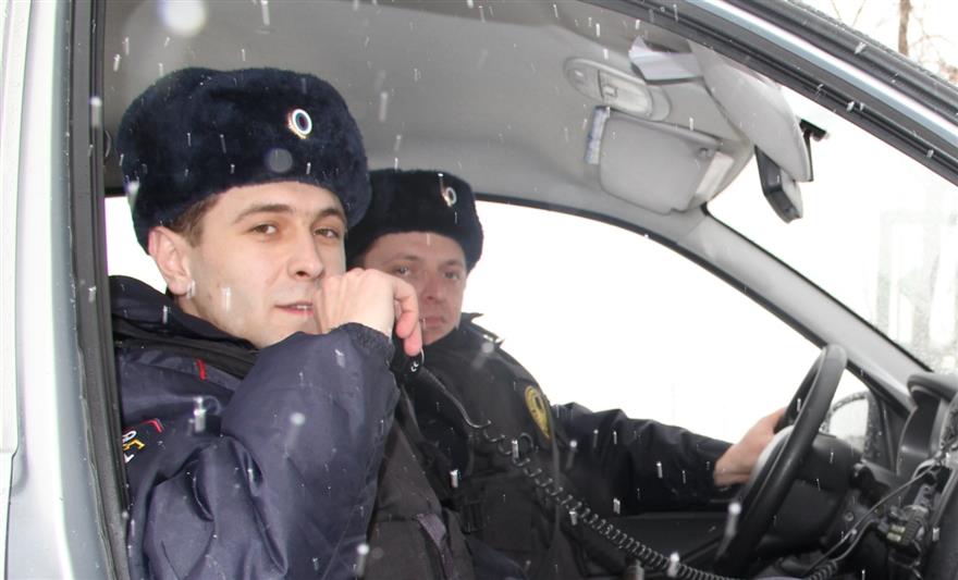 Сразу в двух городах Уральского округа сотрудники Росгвардии предотвратили распространение наркотиков 