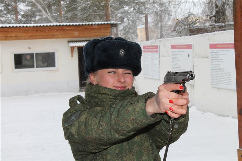 В городе Озёрске Челябинской области состоялся конкурс мастерства, красоты и творчества "Леди Очарование в погонах-2018"