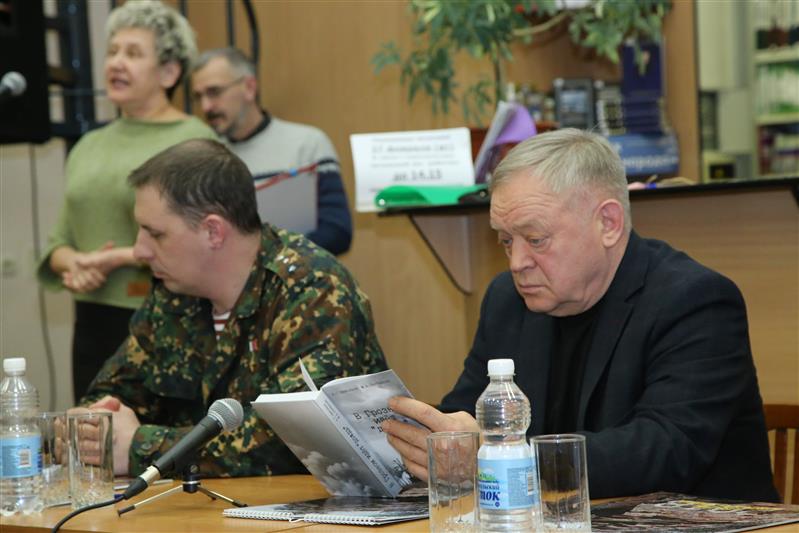 Ветеран челябинского СОБР презентовал книгу о первой чеченской кампании