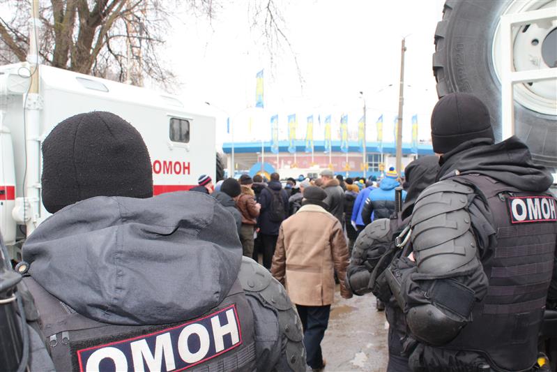 В Ростове-на-Дону сотрудники и военнослужащие Росгвардии обеспечили общественный порядок во время футбольного матча