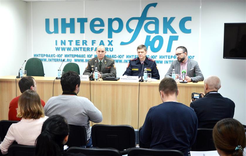 В Ростове-на-Дону заместитель командующего Южным округом Росгвардии и начальник территориального управления встретились с журналистами в пресс-центре ИА «Интерфакс-Юг»