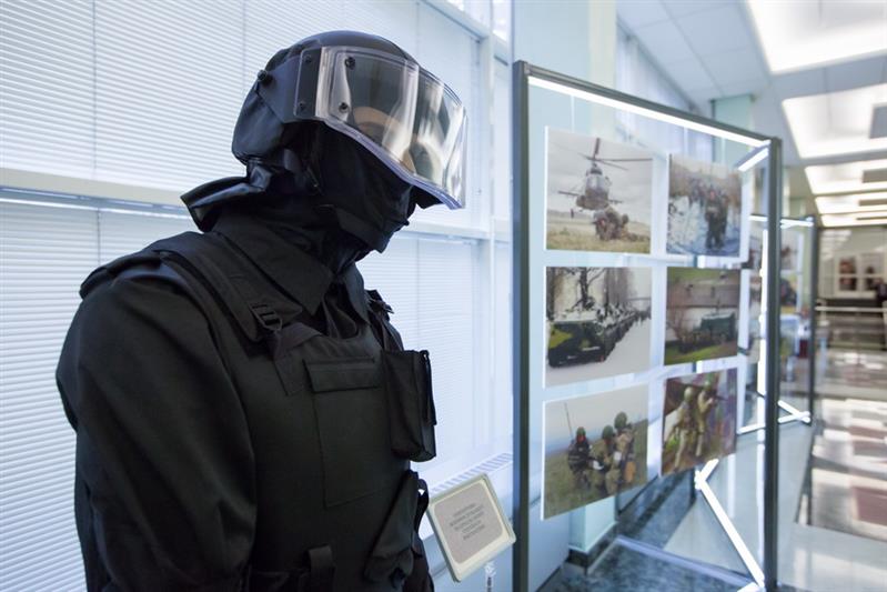 Генерал армии Виктор Золотов и Вячеслав Володин открыли в Государственной думе экспозицию, посвящённую Дню войск национальной гвардии России (фото, видео)