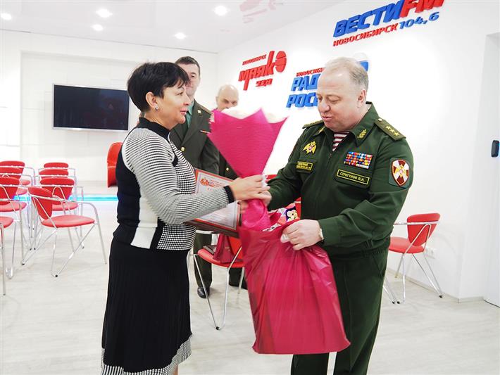 Командующий Сибирским округом Росгвардии провел рабочую встречу с коллективом ГТРК «Новосибирск»