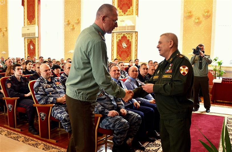 В управлении Южным округом Росгвардии состоялось торжественное собрание, посвященное Дню войск национальной гвардии Российской Федерации