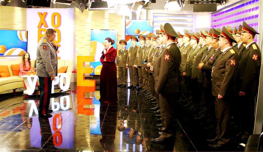 Руководитель и артисты Академического ансамбля песни и пляски Росгвардии подарили хорошее настроение жителям Краснодарского края в утреннем эфире телеканала «Кубань 24»