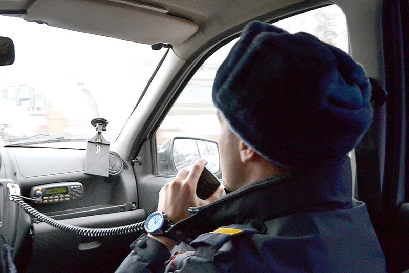 В Кирове сотрудники Росгвардии вернули матери потерявшегося 4-летнего ребёнка