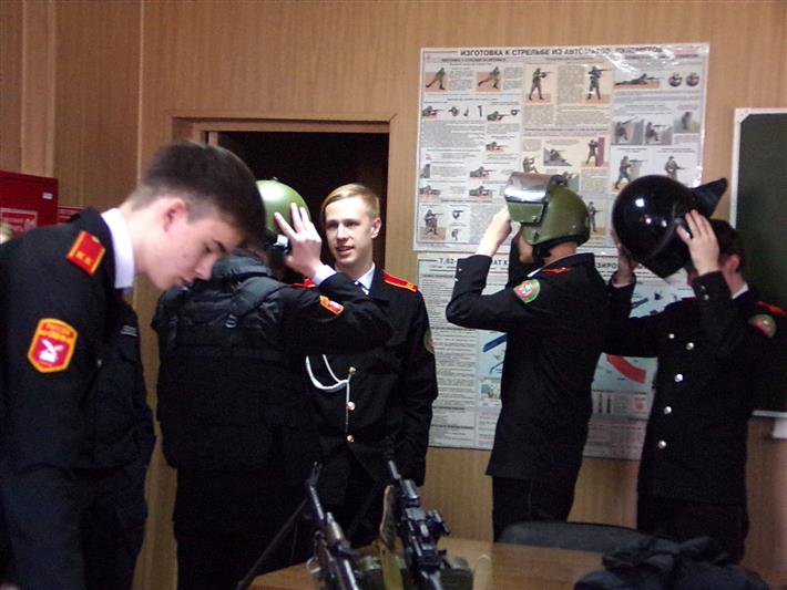 Бойцы ОМОН «Скиф» провели Неделю мужества для кадетских классов школ города Кургана