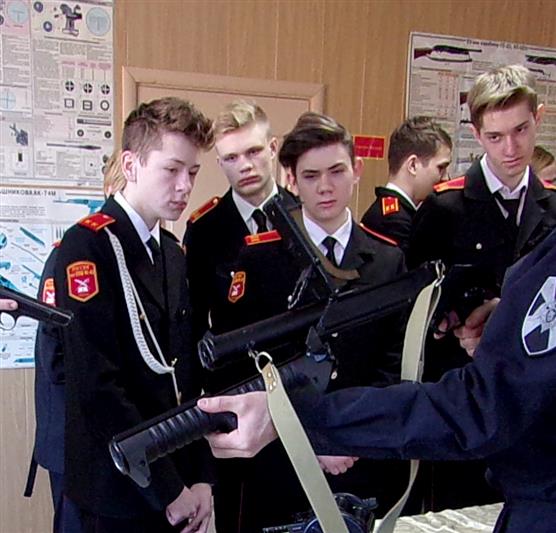 Бойцы ОМОН «Скиф» провели Неделю мужества для кадетских классов школ города Кургана