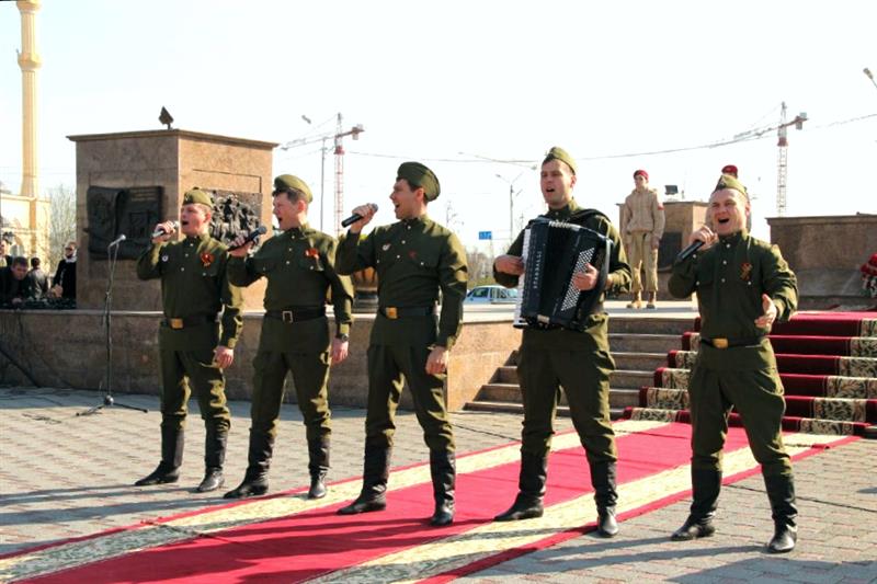 Грозненское соединение Росгвардии приняло участие в праздновании 3-й годовщины присвоения столице Чеченской Республики почетного звания «Город воинской славы» 