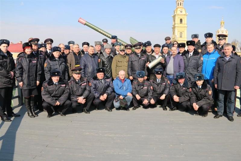 Доставить груз без происшествий, в целости и сохранности, - главная задача сотрудников подразделения