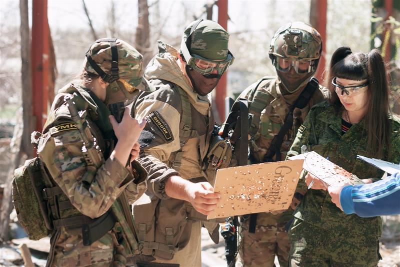 В Ставропольском крае состоялись соревнования по тактическому многоборью, приуроченные ко Дню Росгвардии и юбилею СОБР