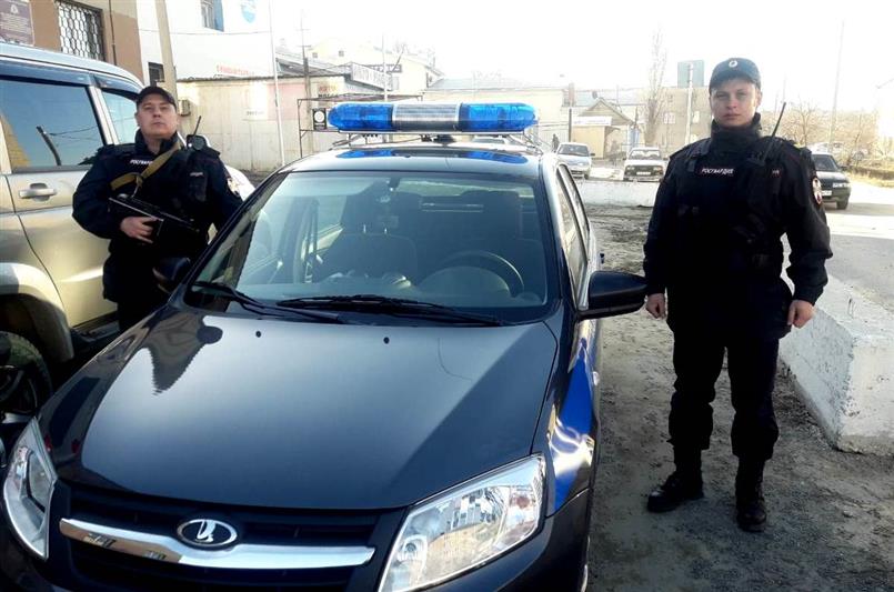 В Южном федеральном округе задержаны граждане, совершившие грабёж и попытку сбыта крупной партии наркотиков