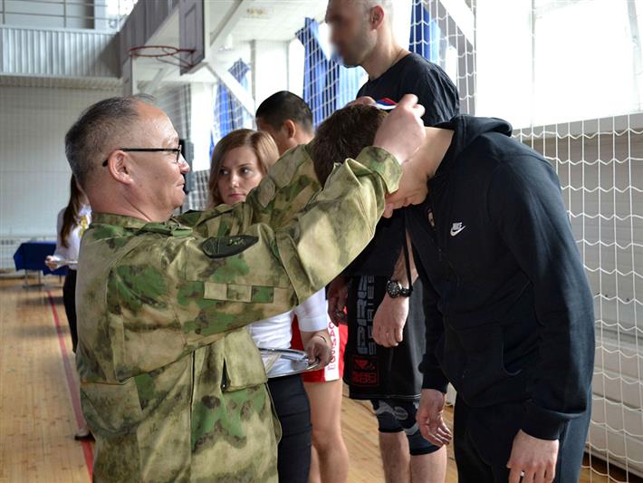 В омском учебном центре состоялся окружной чемпионат по комплексному единоборству среди росгвардейцев