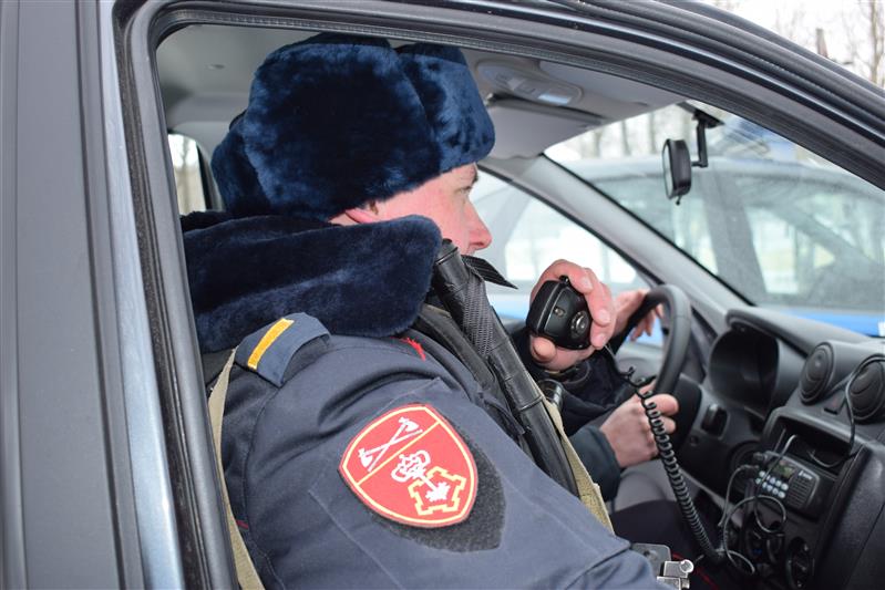 В Нижегородской области сотрудники Росгвардии задержали подозреваемых в разбойном нападении на магазин
