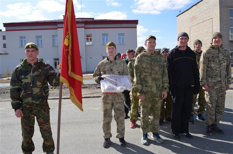 Военнослужащие Уральского округа провели легкоатлетический забег в память о Герое России прапорщике Олеге Терёшкине