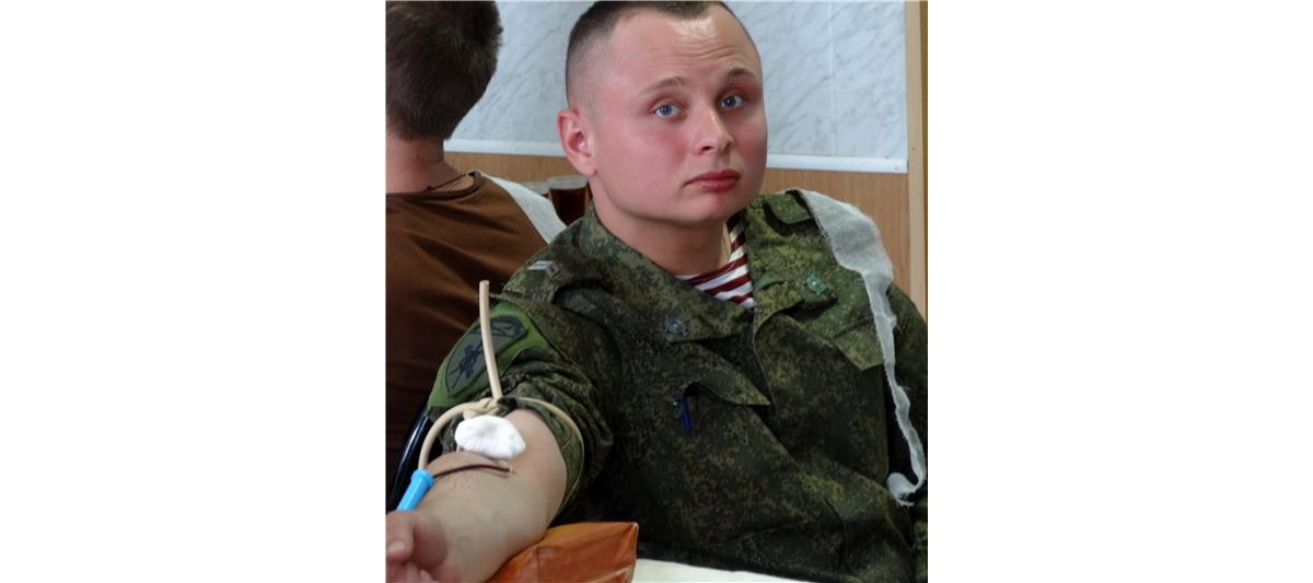 Военнослужащие и сотрудники Центрального округа Росгвардии пополнили банк крови медицинских учреждений