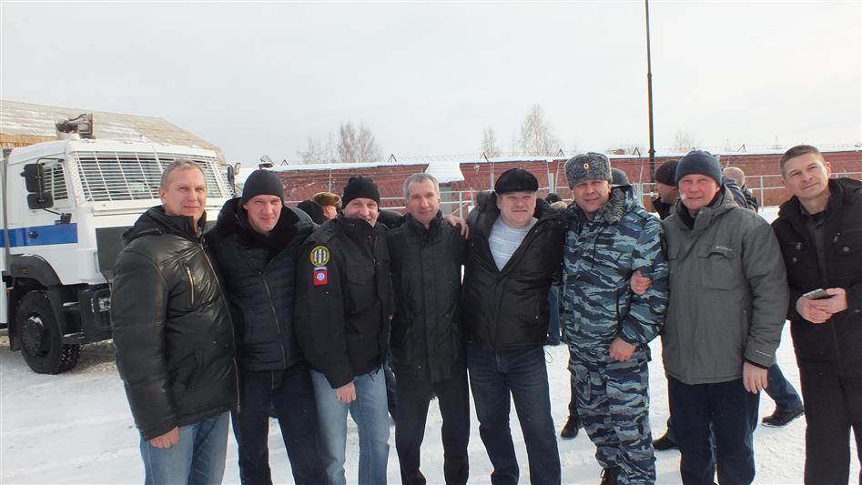 Екатеринбургский ОМОН встретился с ветеранами, а нижнетагильский – открыл свой музей