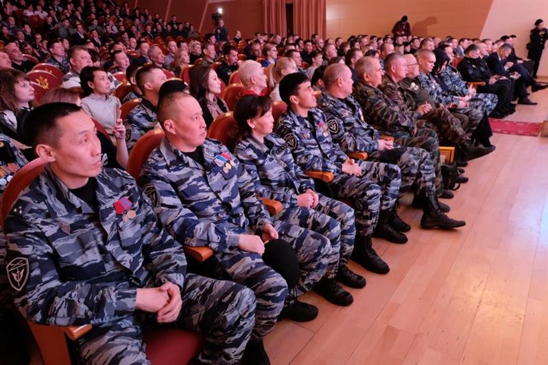Якутские СОБР и ОМОН отметили 25-летний юбилей