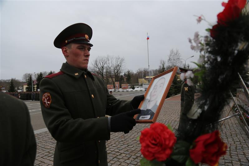 В софринской бригаде оперативного назначения Центрального округа Росгвардии прошел день памяти военнослужащих, погибших при исполнении воинского долга