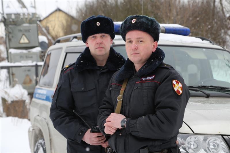 В Санкт-Петербурге задержан подозреваемый в мошенничестве мужчина, который "развёл" на деньги иностранцев