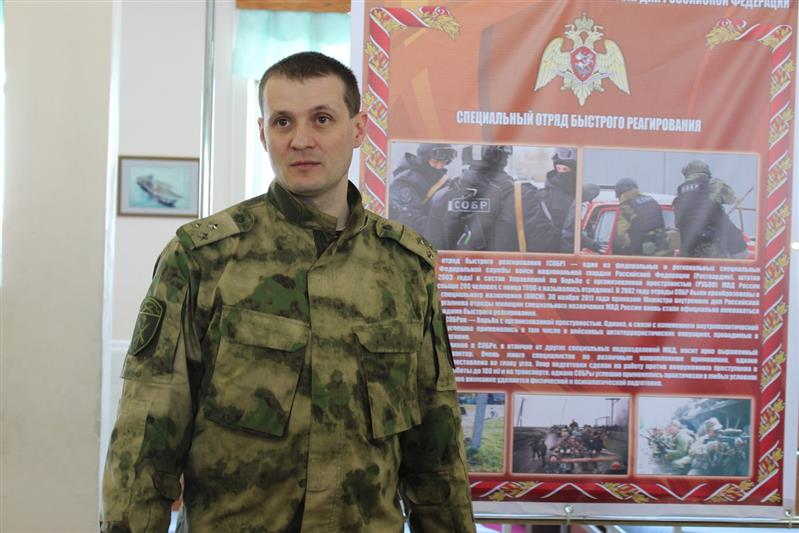 В Архангельской области офицеры Росгвардии приняли участие в молодёжном патриотическом форуме «Я – Юнармия»