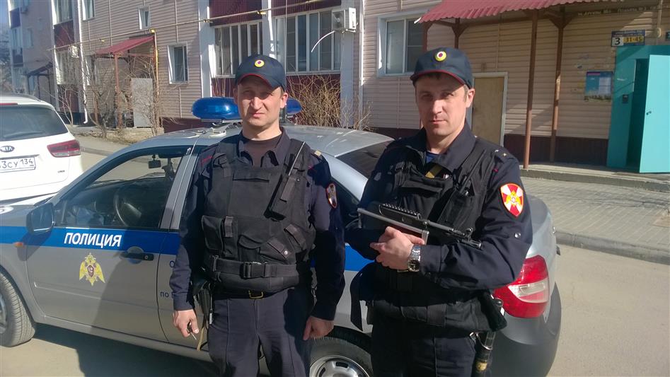 Волгоградские росгвардейцы пресекли три преступления против собственности и задержали мужчину, находившегося в федеральном розыске