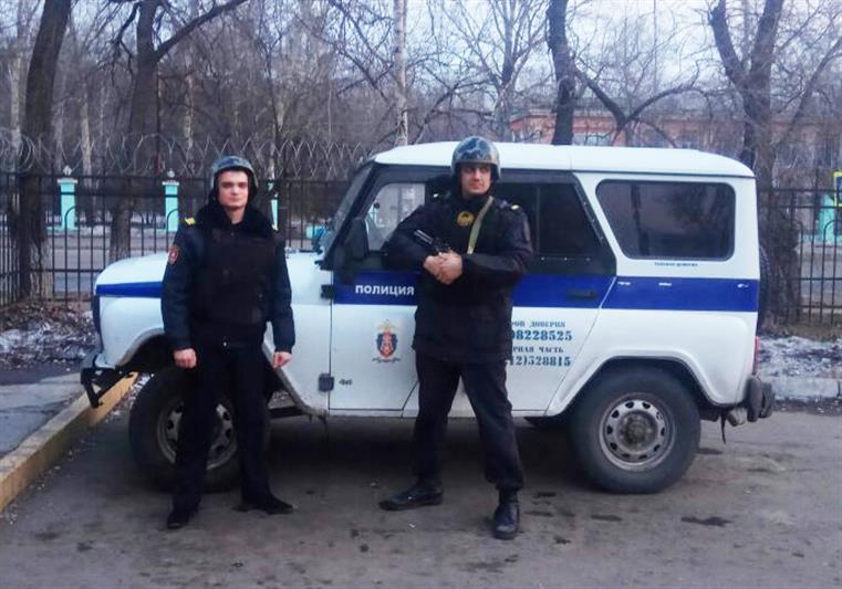 Росгвардейцами задержан мужчина, разгуливавший по улицам Комсомольска-на-Амуре с боевой гранатой 