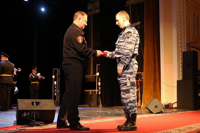Петербургскому транспортному ОМОН – 25 лет