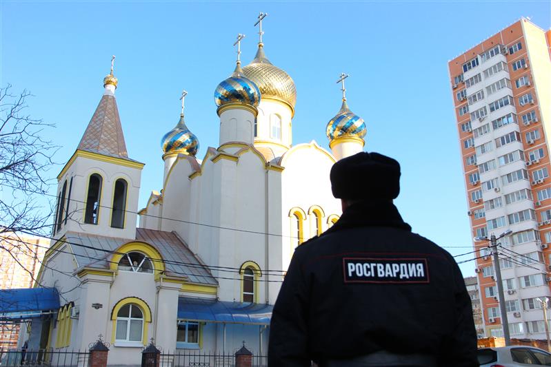 Росгвардейцы Кубани и Адыгеи совместно с полицией готовы обеспечить безопасность богослужений Пасхи Христовой