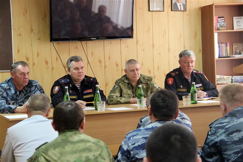 Командующий Южным округом Росгвардии с рабочей поездкой посетил Астраханскую область