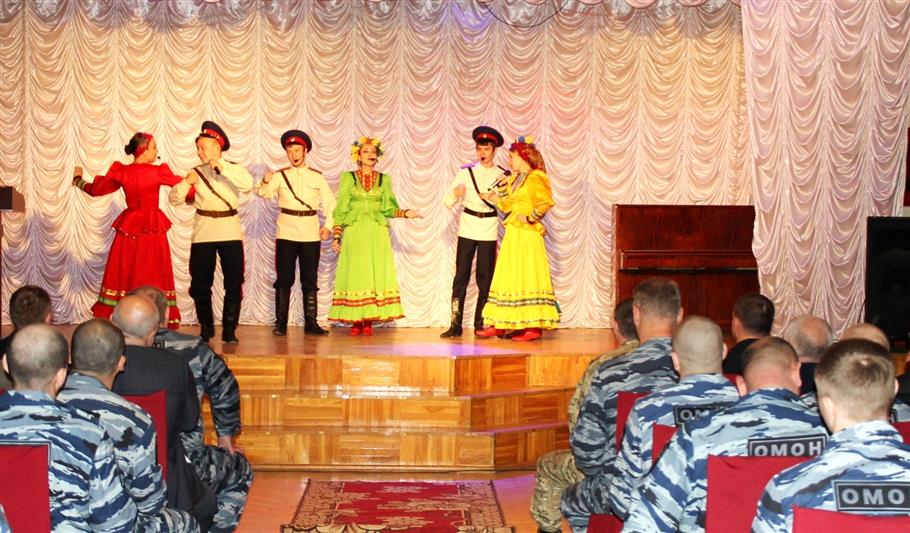 Ростовский ОМОН на транспорте отметил 25-летний юбилей