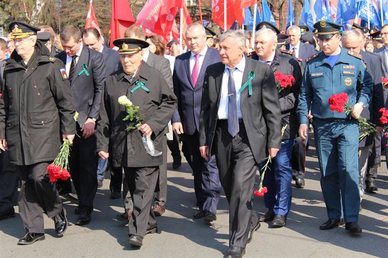 В Калининграде офицеры Росгвардии почтили память советских воинов, павших при штурме Кёнигсберга