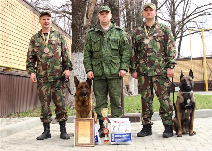 Команда Управления Росгвардии по Воронежской области завоевала 3-е место на областных соревнованиях кинологических расчетов