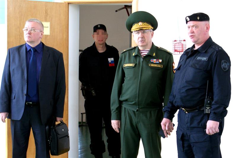 Руководитель Департамента по взаимодействию со СМИ и институтами гражданского общества встретился с личным составом таганрогского ОМОН