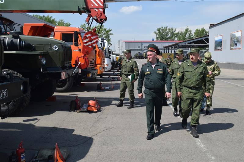 В Отдельной дивизии оперативного назначения имени Ф.Э. Дзержинского Росгвардии начался годовой технический осмотр транспортных средств