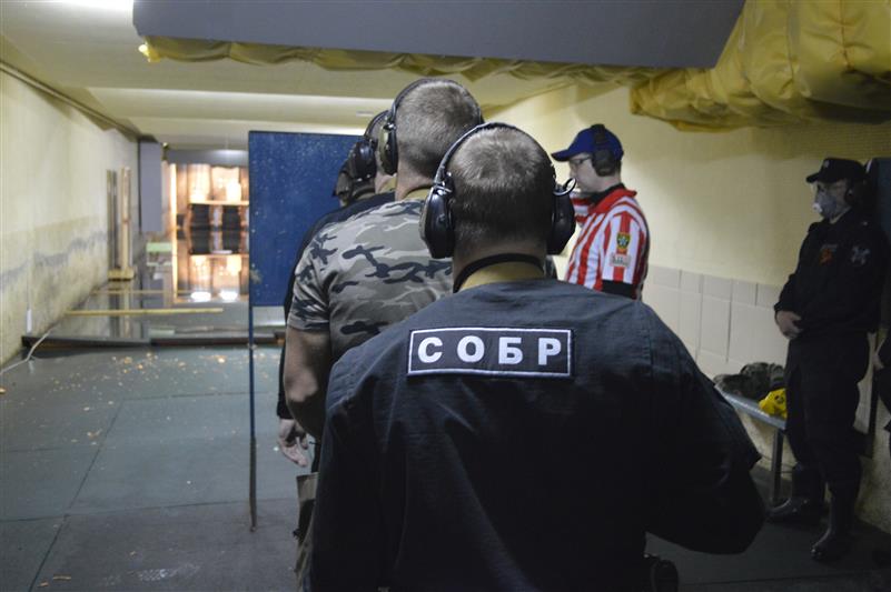 В Архангельске состоялся открытый турнир по практической стрельбе памяти погибших сотрудников СОБР