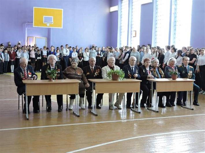 В Челябинске сотрудники Росгвардии приняли участие в торжественном митинге, посвященном празднованию великой Победы