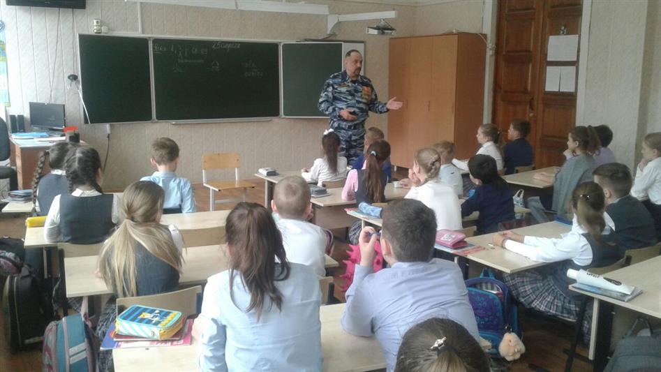 Подразделения Росгвардии в Белгородской и Рязанской областях приняли участие в патриотических акциях, приуроченных к 73-й годовщине Победы