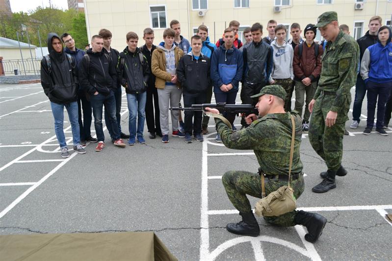 Приморские росгвардейцы провели учебные сборы по основам военной службы