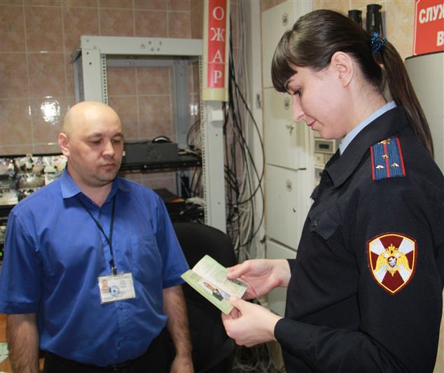 На территории Югры сотрудники Росгвардии проверили свыше 1500 объектов массового пребывания людей