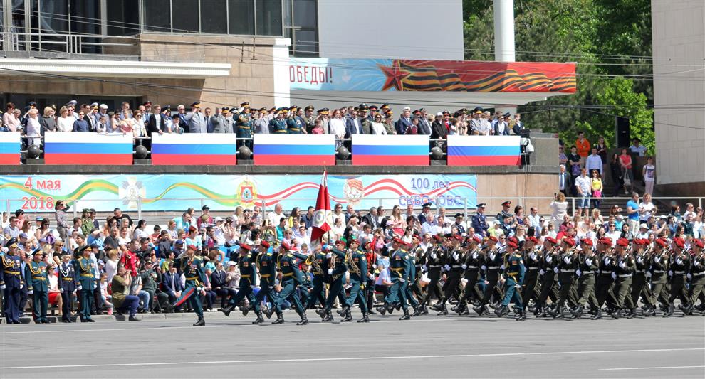 Командующий Южным округом Росгвардии принимает участие в торжествах в честь 100-летия Южного военного округа Министерства обороны
