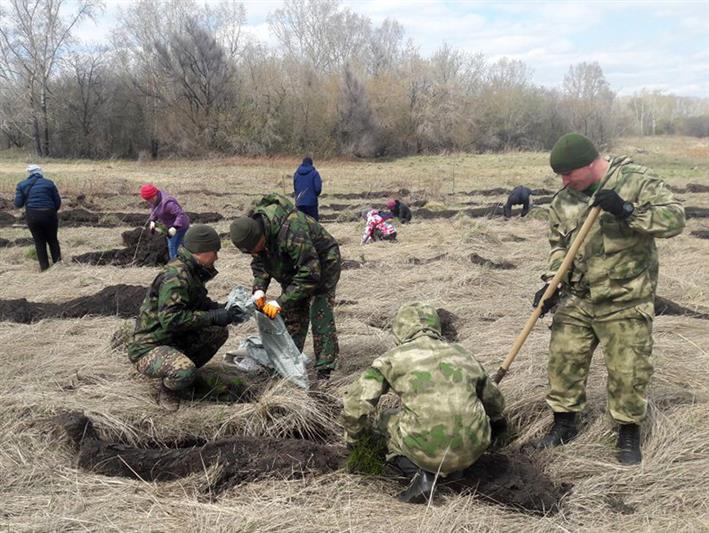 В Кемерове бойцы спецподразделения Росгвардии приняли участие во Всероссийской экологической акции 