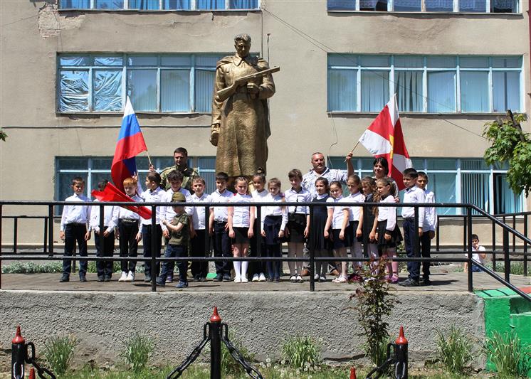 Управление Росгвардии по Кабардино-Балкарской Республике присоединилось ко всероссийскому автопробегу в честь Великой Победы