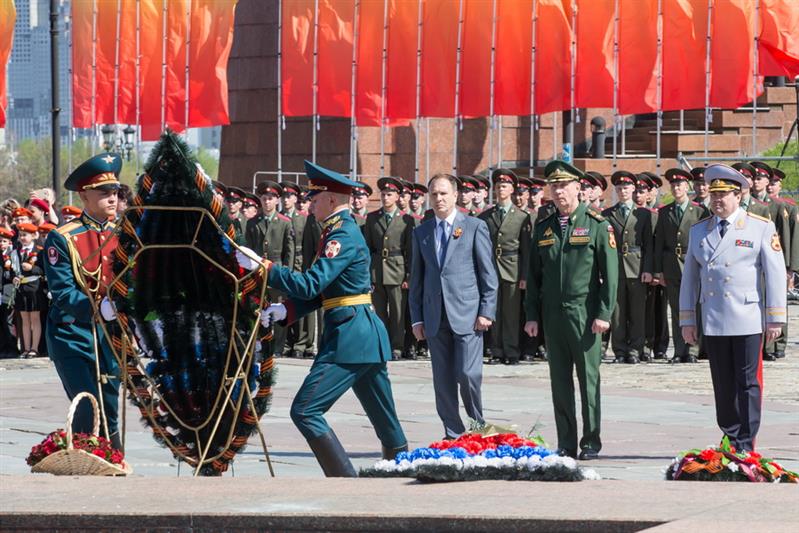 Директор Росгвардии генерал армии Виктор Золотов дал старт автопробегу «Вахта памяти. Сыны Великой Победы» (фото, видео)