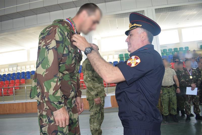 В Дагестане прошли соревнования по военно-прикладным видам спорта среди сотрудников спецподразделений Росгвардии