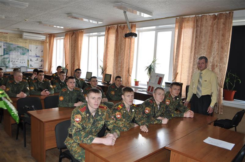  В Новосибирском военном институте имени генерала армии И.К. Яковлева состоялась олимпиада по военно-профессиональным дисциплинам