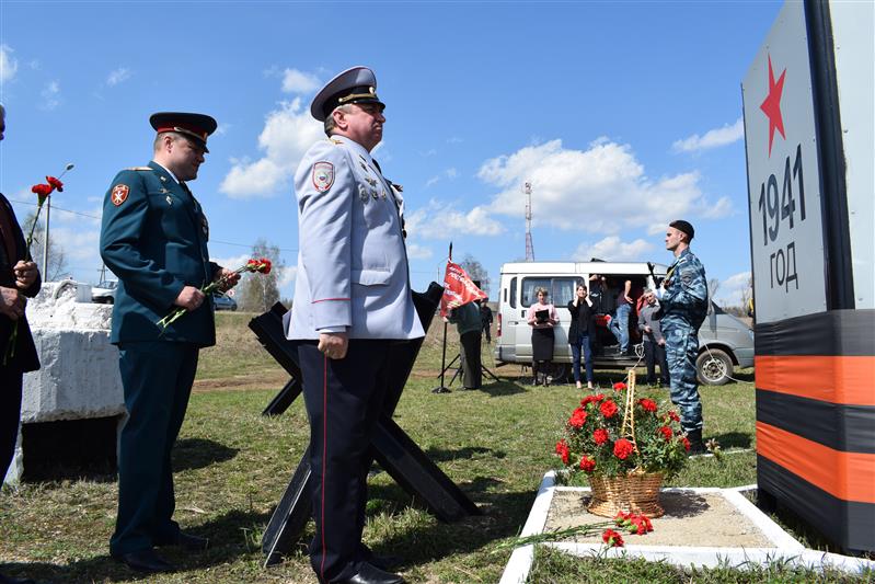 Участники Приволжского этапа автопробега Росгвардии «Вахта памяти. Сыны Великой Победы» побывали на Горьковском рубеже обороны