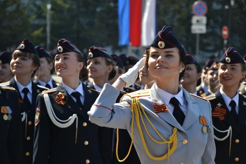 Росгвардейцы Восточного округа приняли участие в Параде Победы и в шествии «Бессмертного полка» (фото, видео)